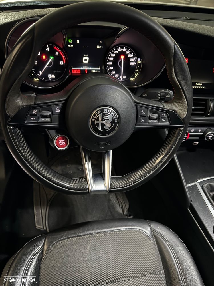 Alfa Romeo Giulia 2.2 D Super - 4