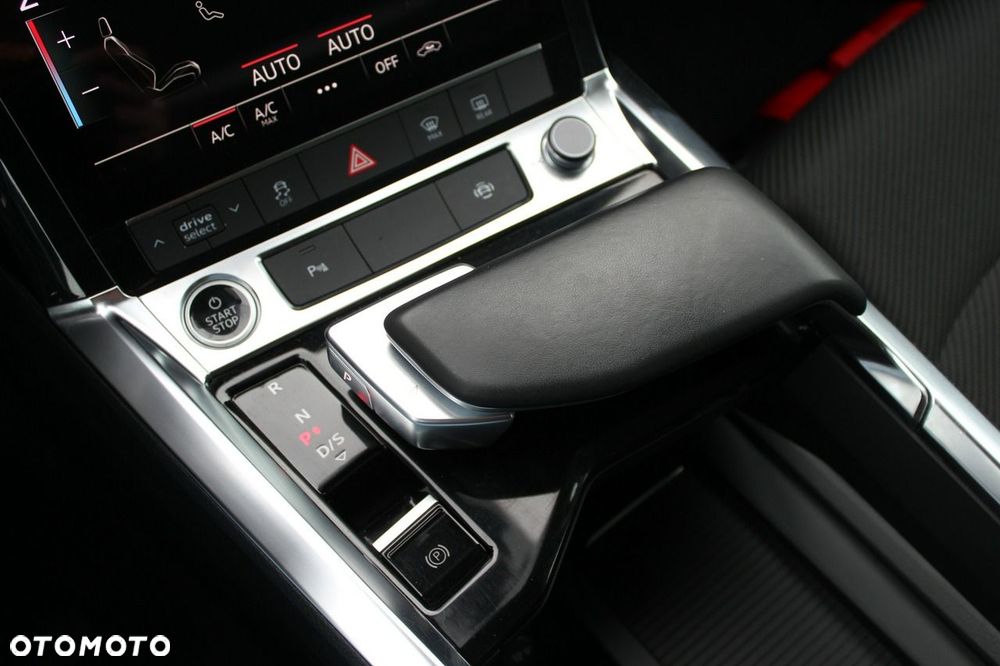 Audi e-tron 50 Quattro - 17