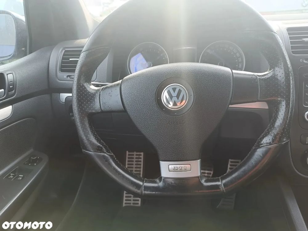 Volkswagen Golf 2.0 GTI - 5