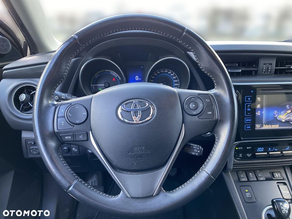 Toyota Auris Hybrid 135 Comfort - 18