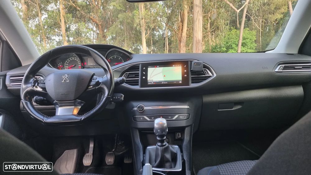 Peugeot 308 SW 1.5 BlueHDi Style - 6