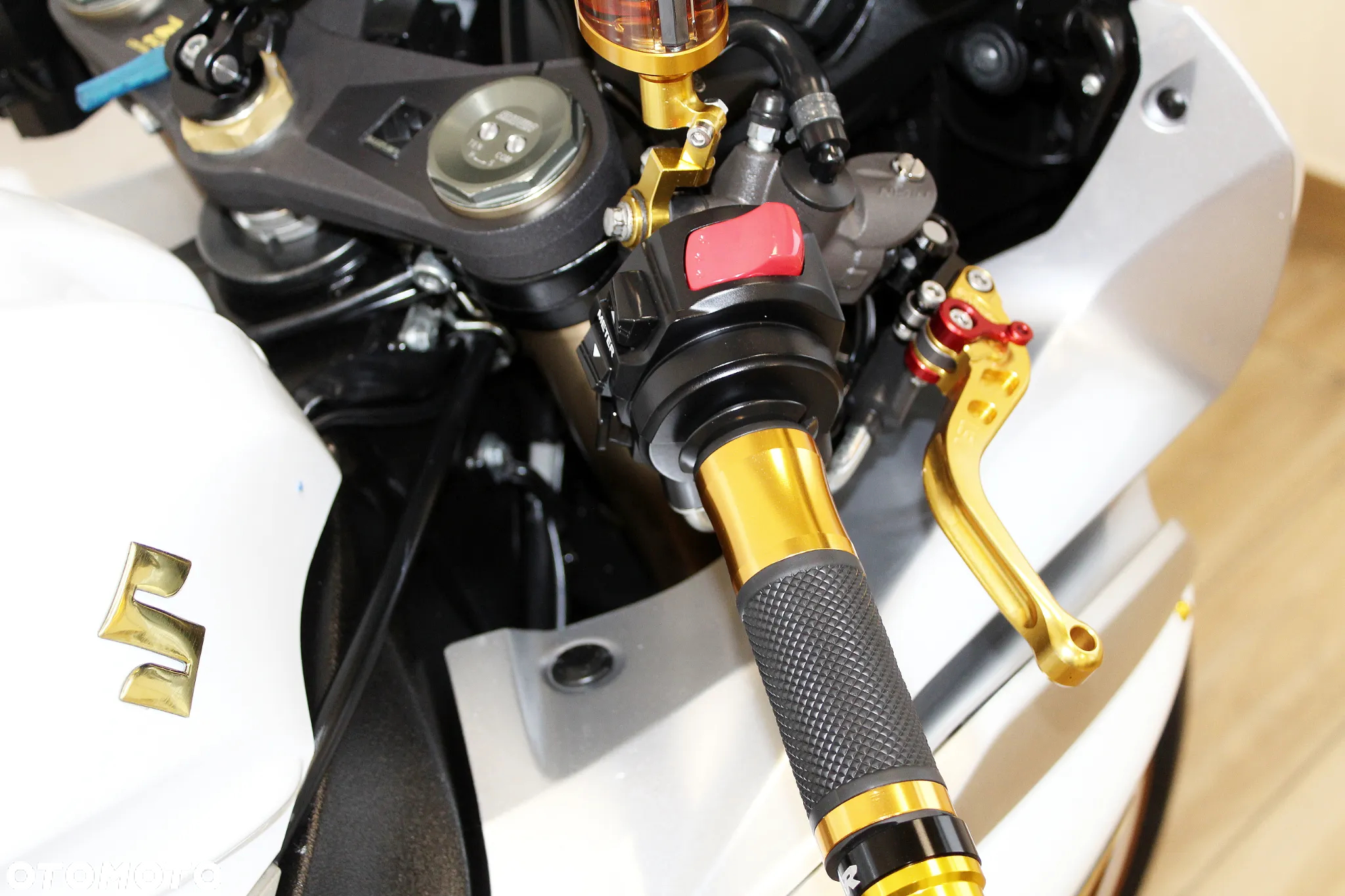 Suzuki GSX-R - 18