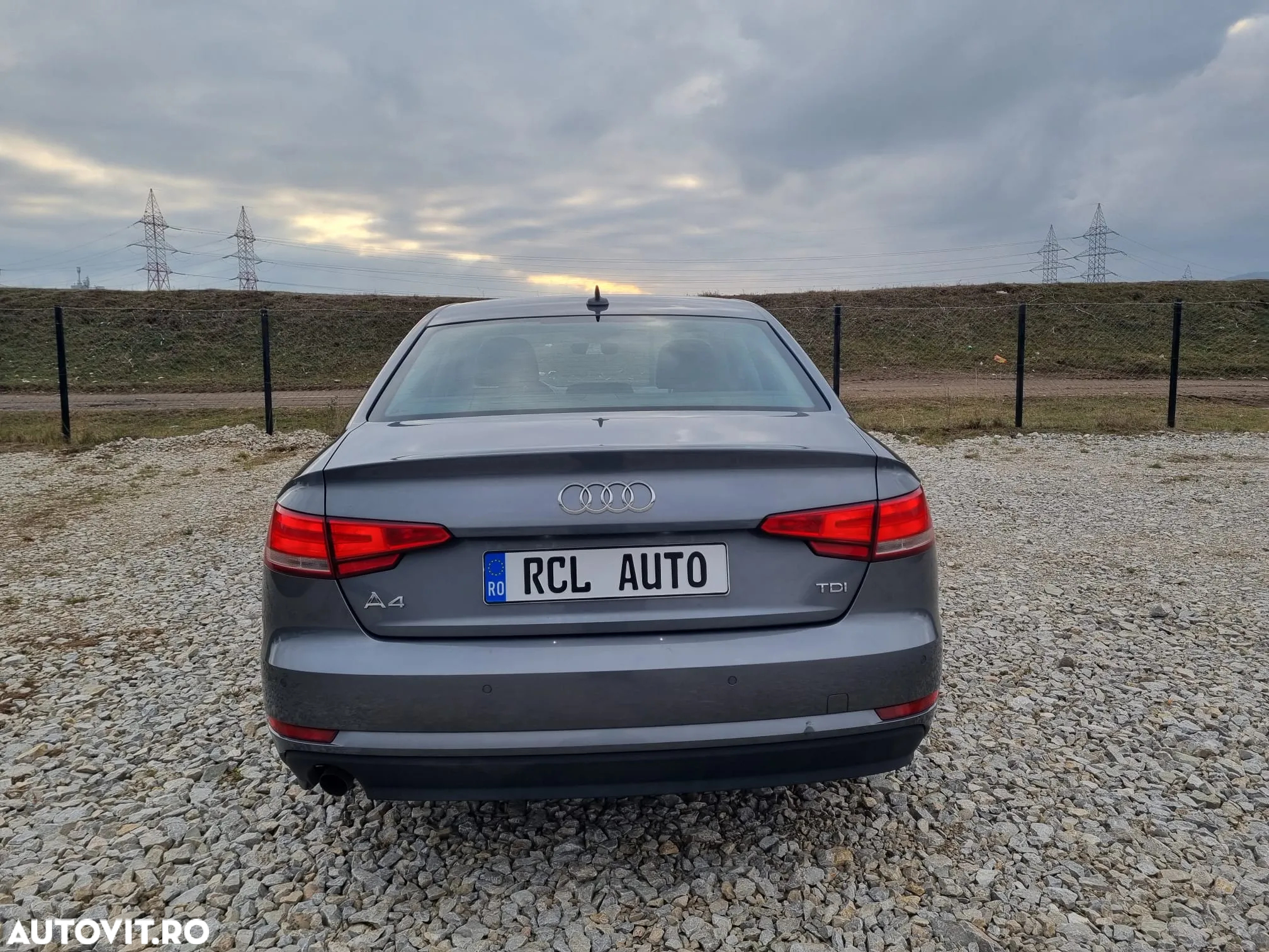 Audi A4 Avant 2.0 TDI S tronic Sport - 6