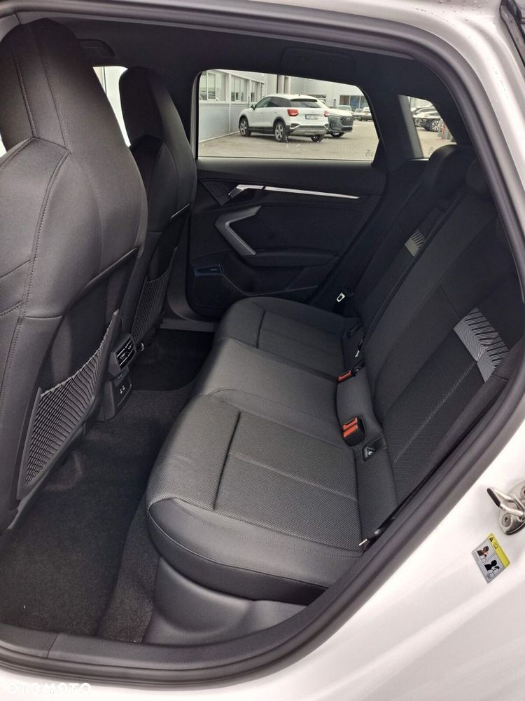 Audi A3 Sportback - 15