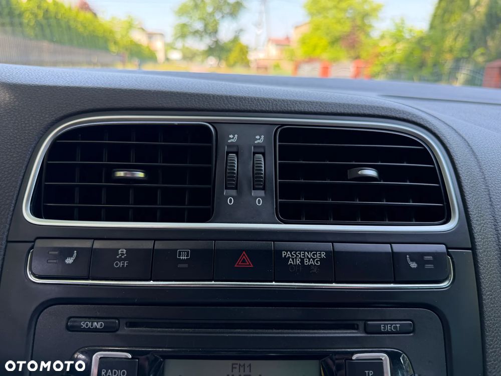 Volkswagen Polo - 19