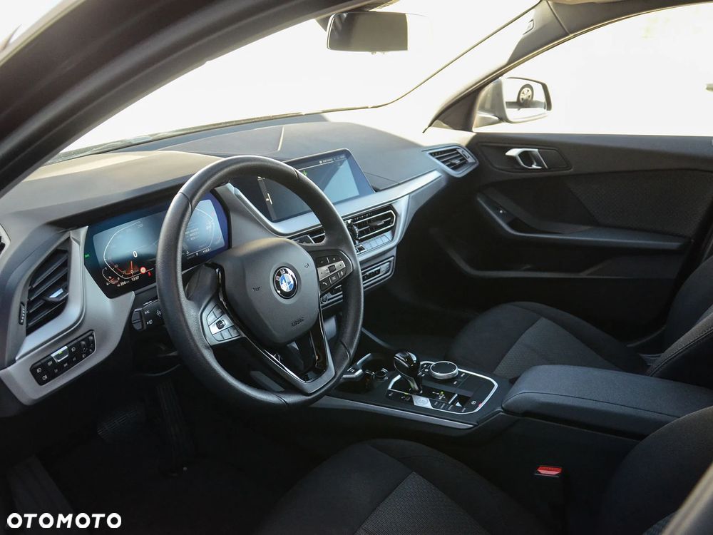 BMW Seria 1 118i Advantage - 20