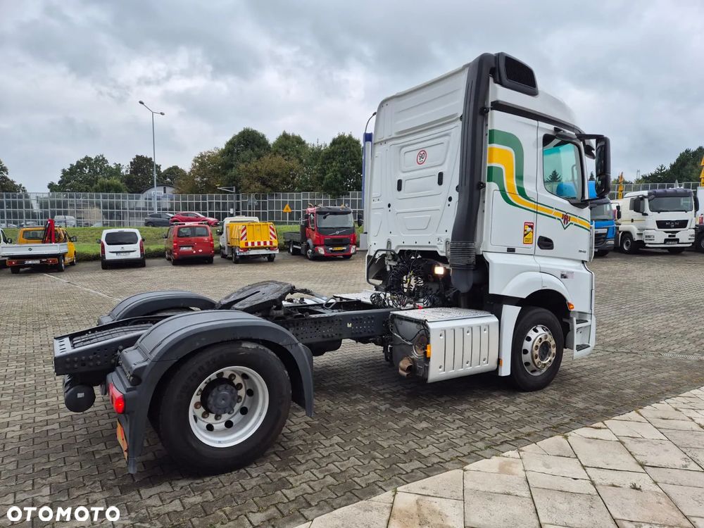 Mercedes-Benz Actros 1846 - 8