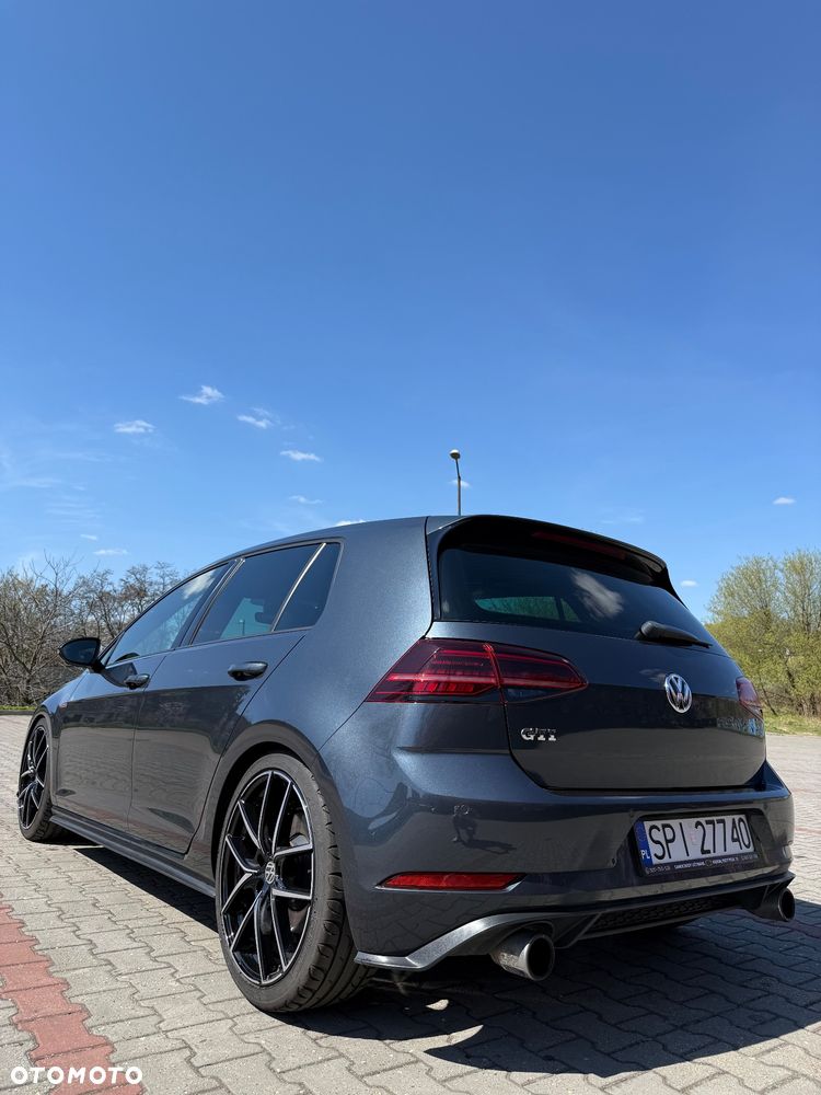 Volkswagen Golf GTI (BlueMotion Technology) DSG - 30