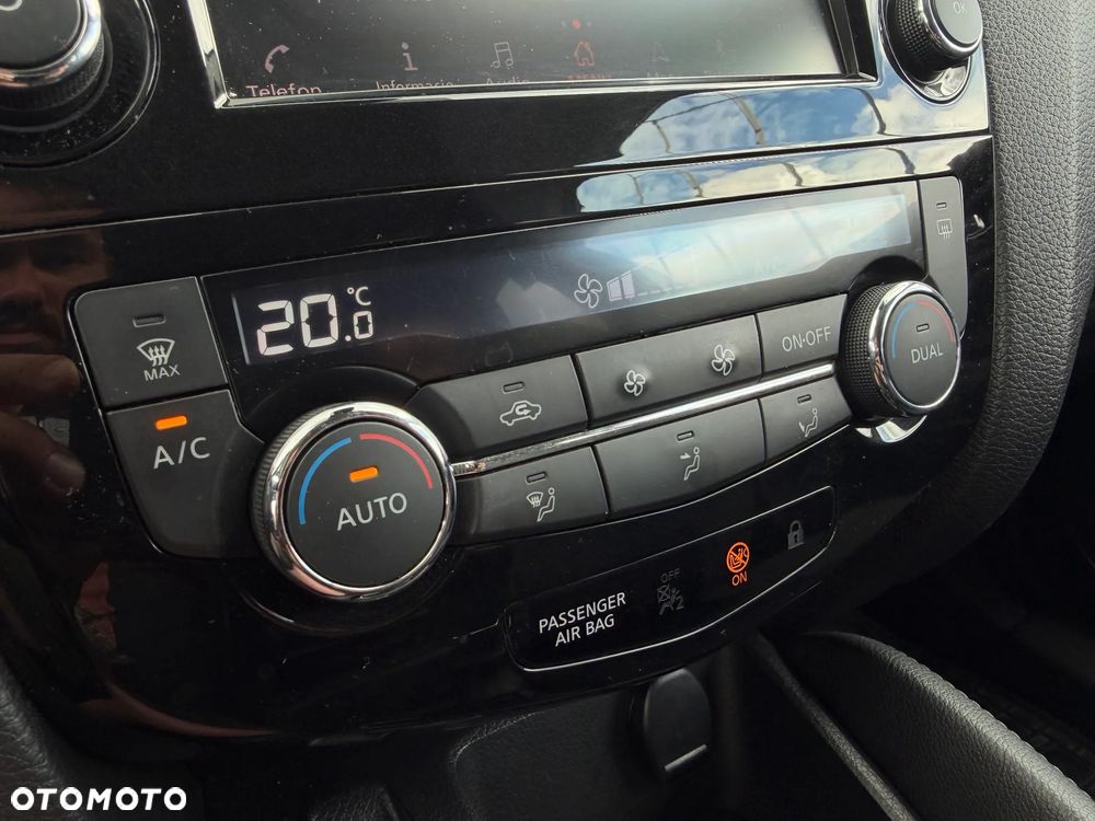 Nissan Qashqai 1.3 DIG-T N-Connecta EU6d - 6