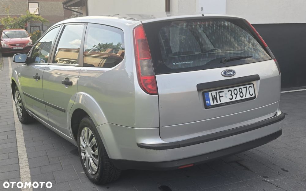 Ford Focus 1.6 TDCi Trend - 5