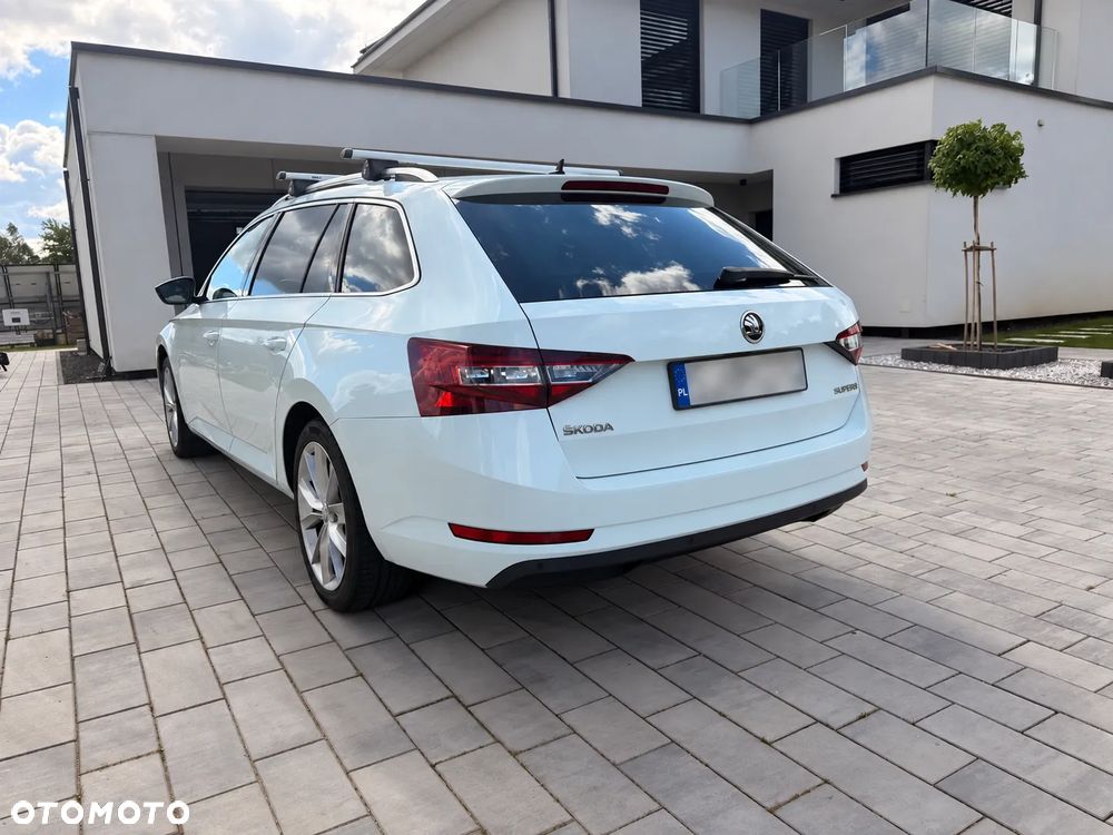 Skoda Superb 1.4 TSI ACT Ambition - 4