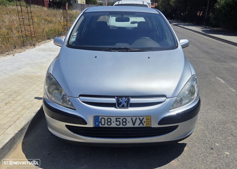 Peugeot 307 1.4 HDi XR - 4