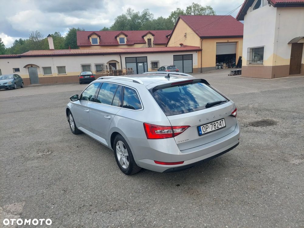 Skoda Superb - 4