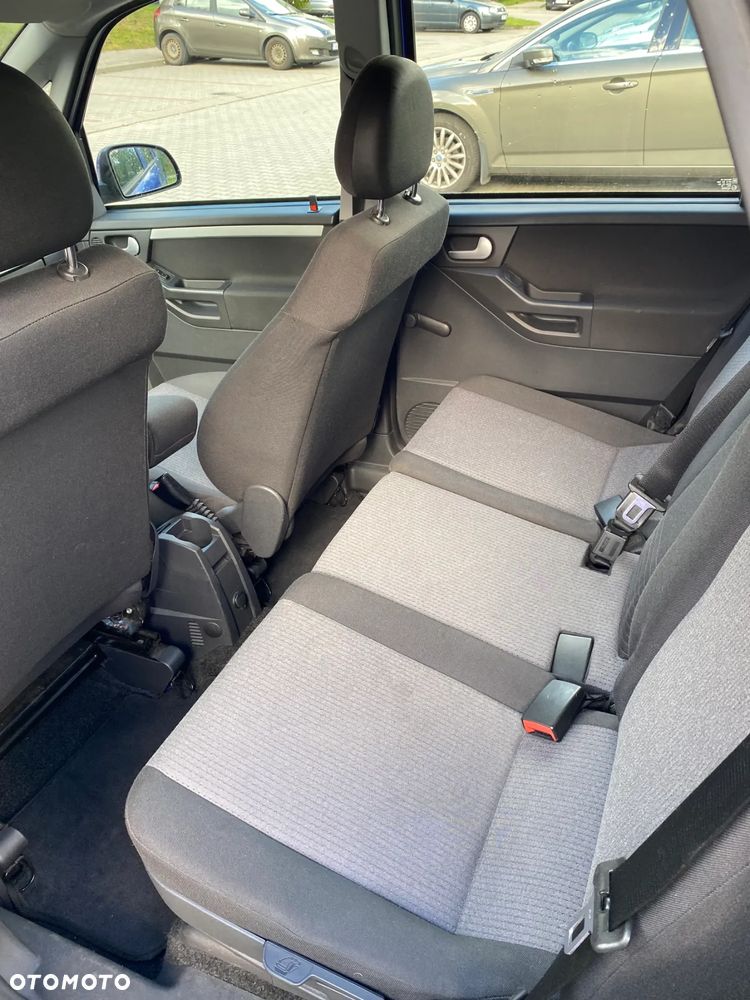 Opel Meriva 1.4 - 10