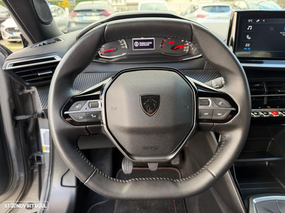 Peugeot 2008 1.2 PureTech Style - 19
