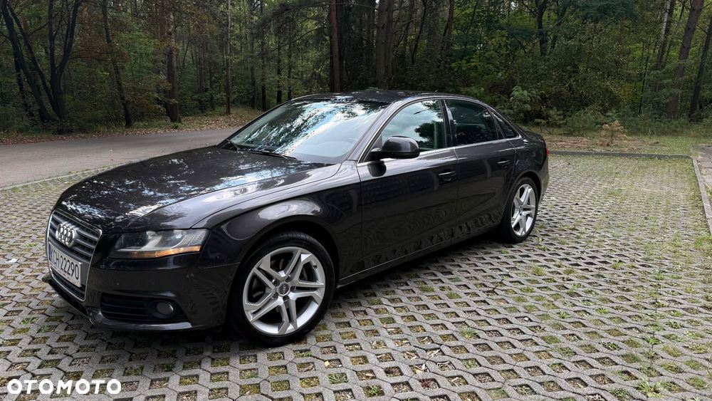 Audi A4 Limousine - 6