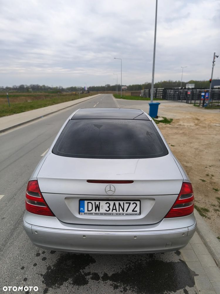 Mercedes-Benz Klasa E 200 Kompressor Automatik Elegance - 3