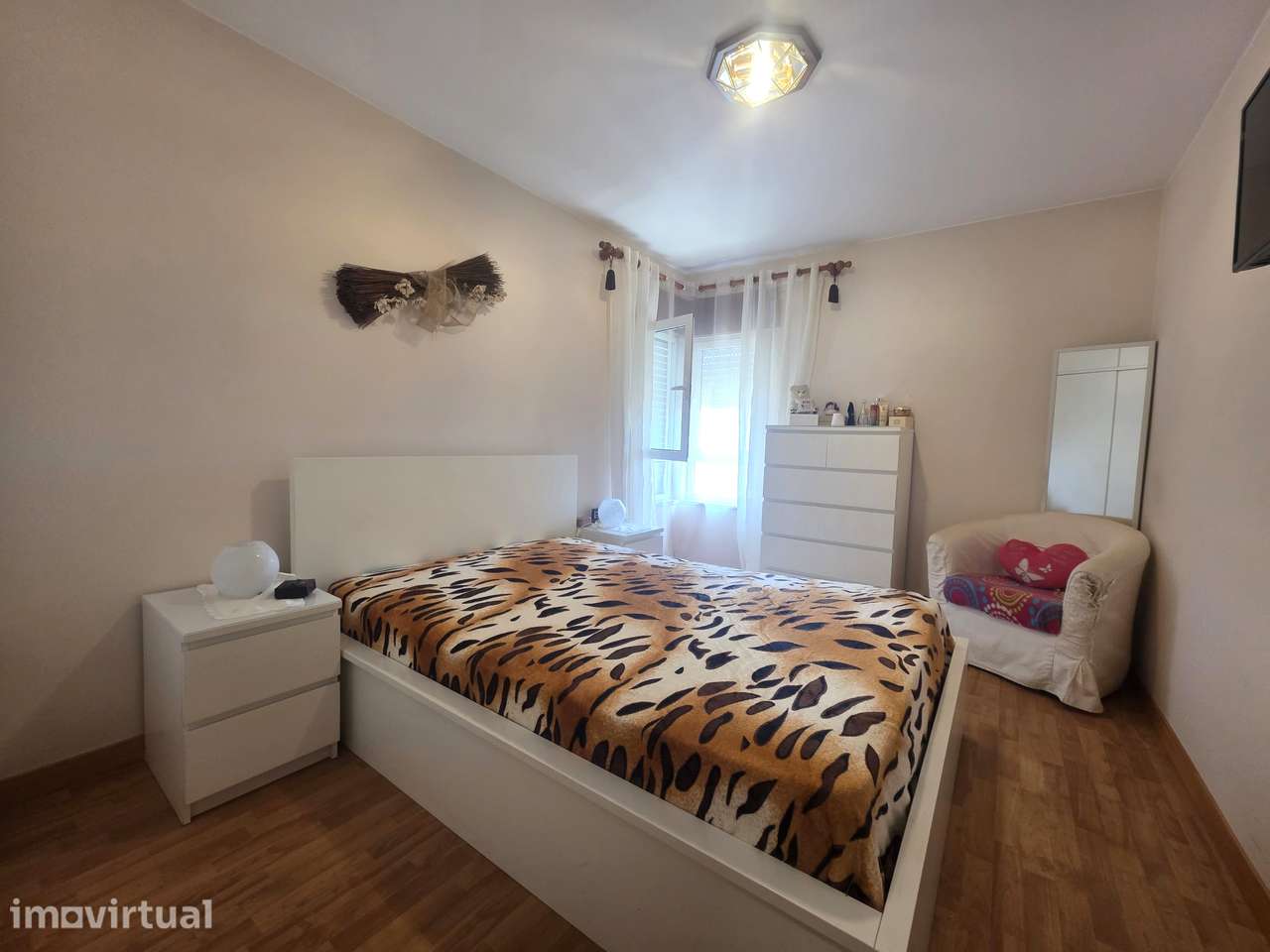 Simpático Apartamento T3 – Monte da Caparica - Grande imagem: 3/28