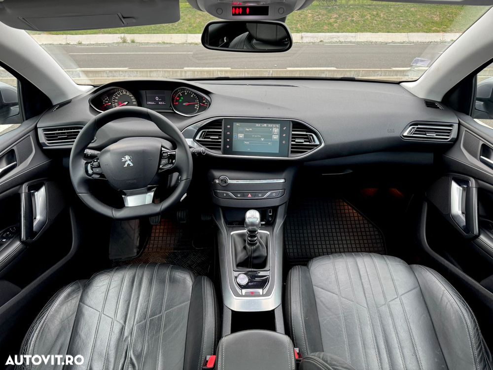 Peugeot 308 - 7