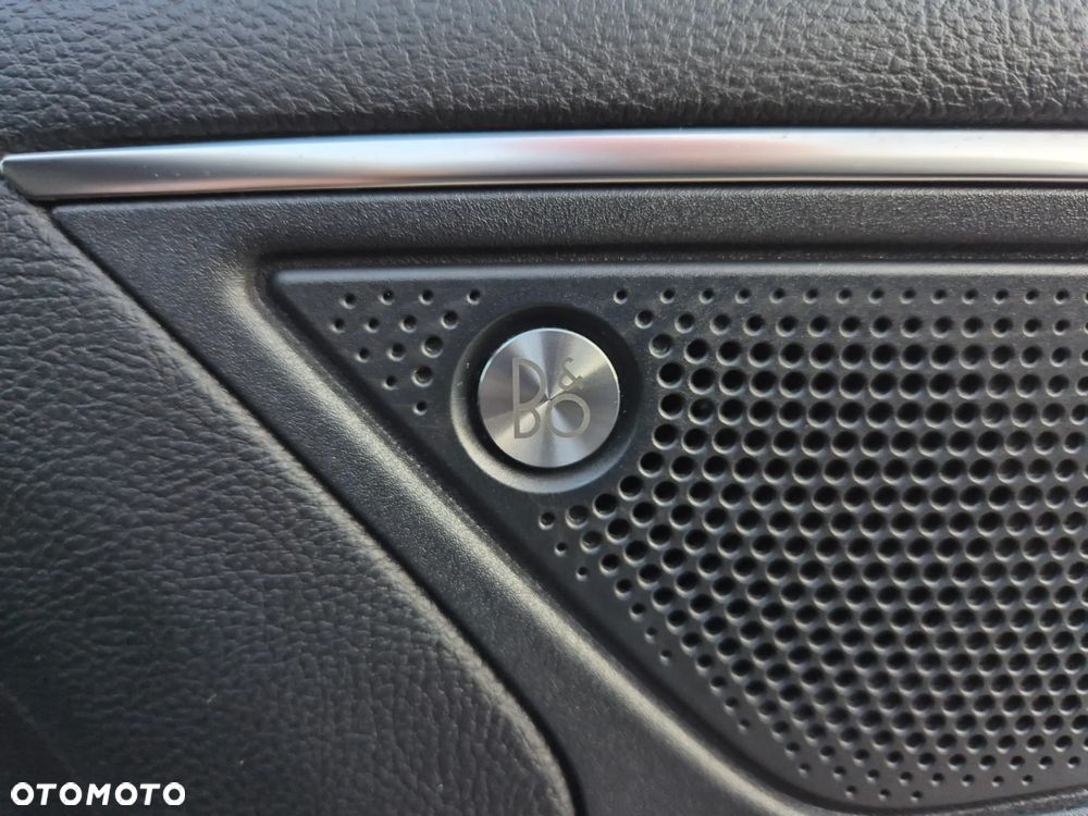 Ford Edge 2.0 EcoBlue Bi-Turbo 4x4 ST-LINE - 24