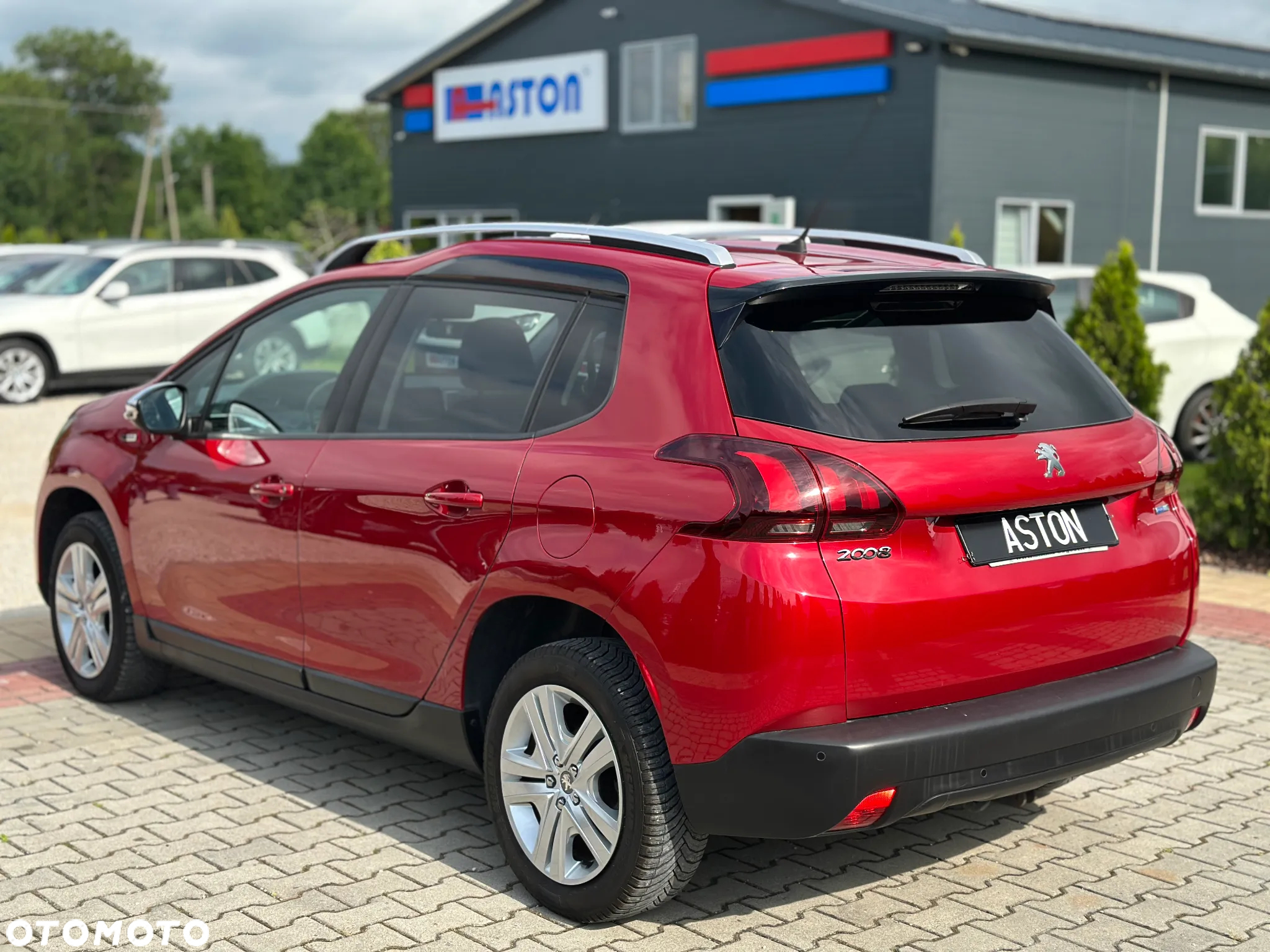 Peugeot 2008 PureTech 110 Stop&Start Style - 10