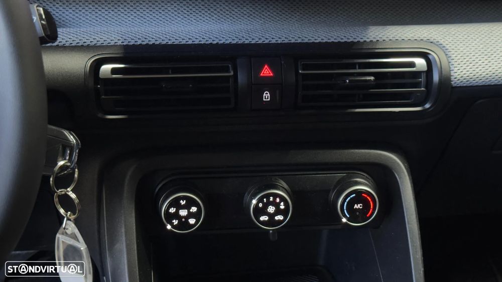 Citroën e-C3 44 kWh Autonomia Conforto Plus - 30