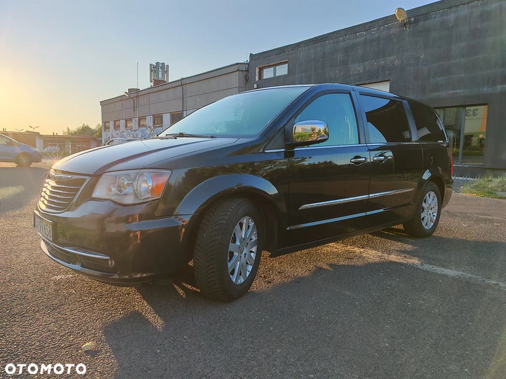 Chrysler Town & Country 3.6 Touring - 2