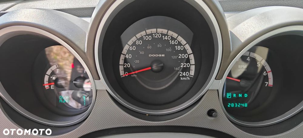 Dodge Nitro 3.7 V6 SLT 4WD - 12