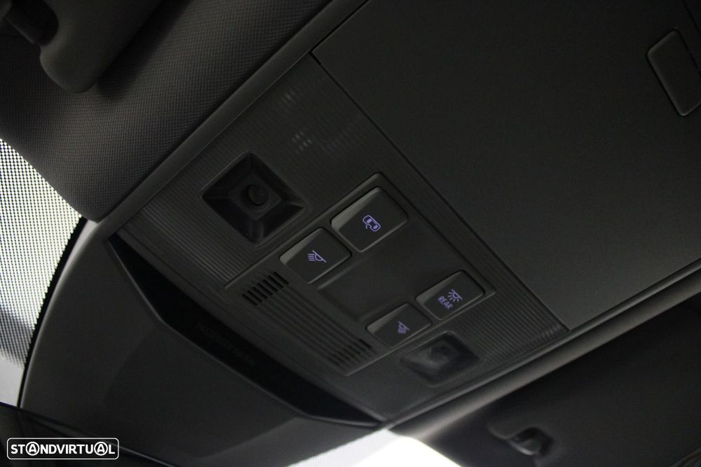 Volkswagen Passat Variant 1.4 TSI GTE Plug-in — fotografia 32