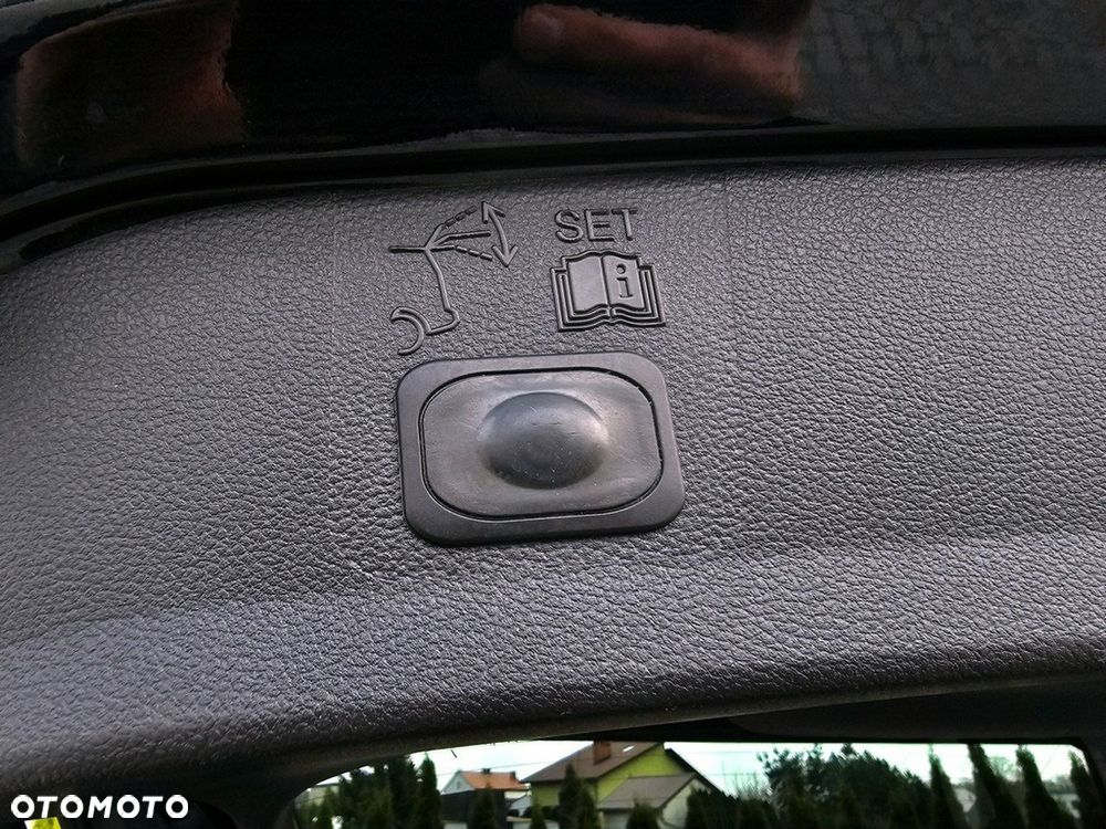Ford Kuga - 30