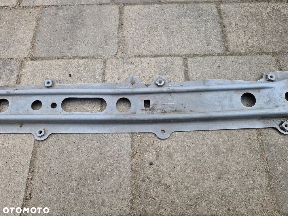 Dolna belka pod chlodnice Yaris Cross - 8