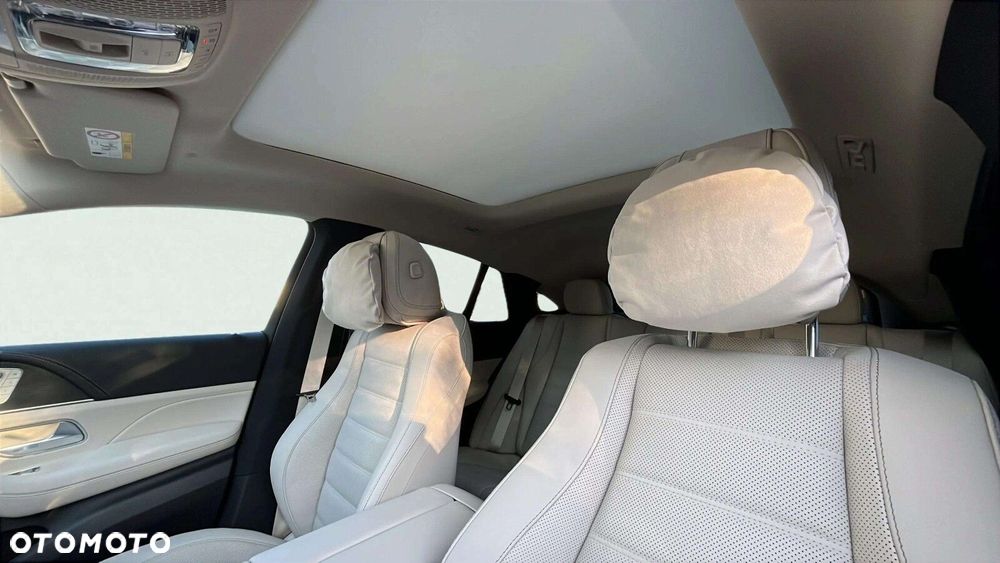 Mercedes-Benz GLE - 27