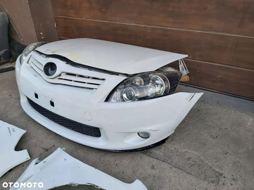 Toyota Auris I LIFT kompletny przód zderzak maska - 3