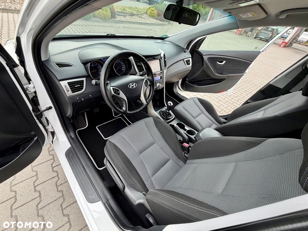 Hyundai i30 1.4 Premium - 8