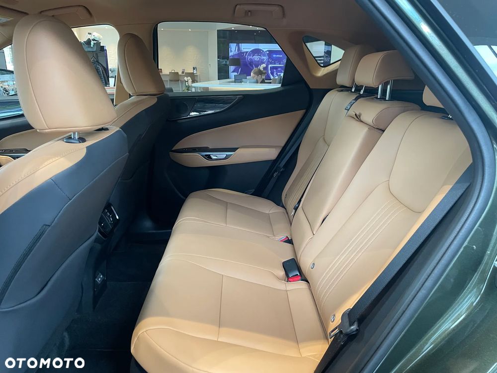Lexus NX 350h Prestige AWD - 13