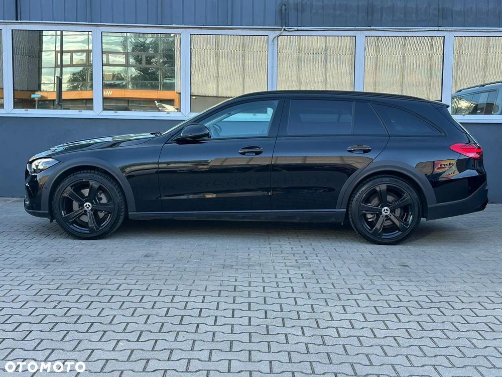 Mercedes-Benz Klasa C 220 d mHEV 4-Matic All-Terrain Avantgarde - 33