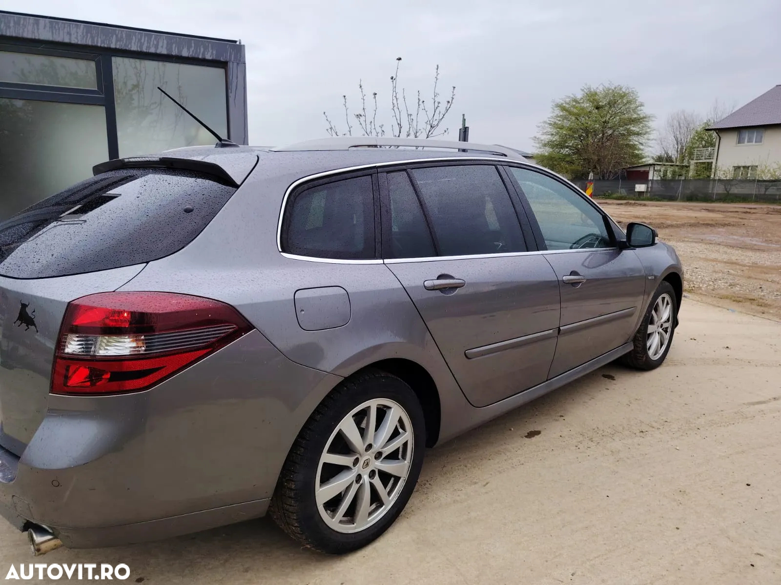 Renault Laguna dCi 150 FAP Start-Stop Bose Edition - 6