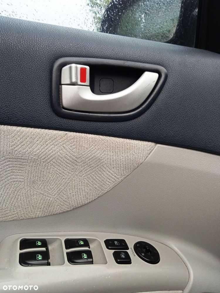 Na części Hyundai Sonata 2.4 MPI lakier EB silnik G4KC skrzynia U01J maska klapa drzwi zderzak - 12