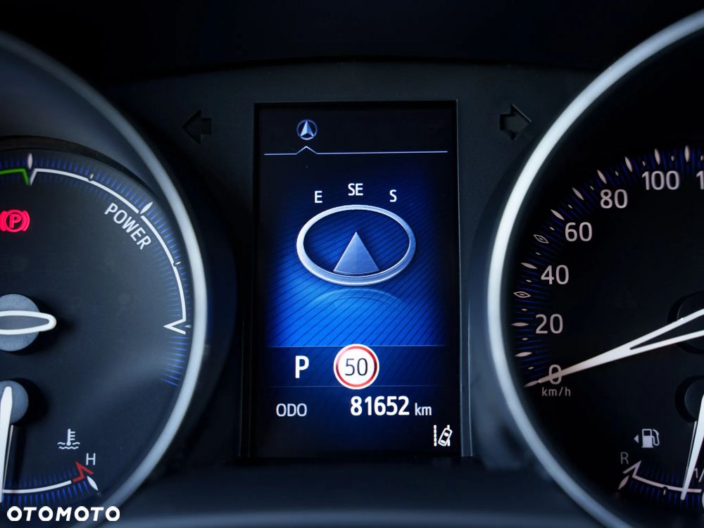 Toyota C-HR Business-Edition - 37