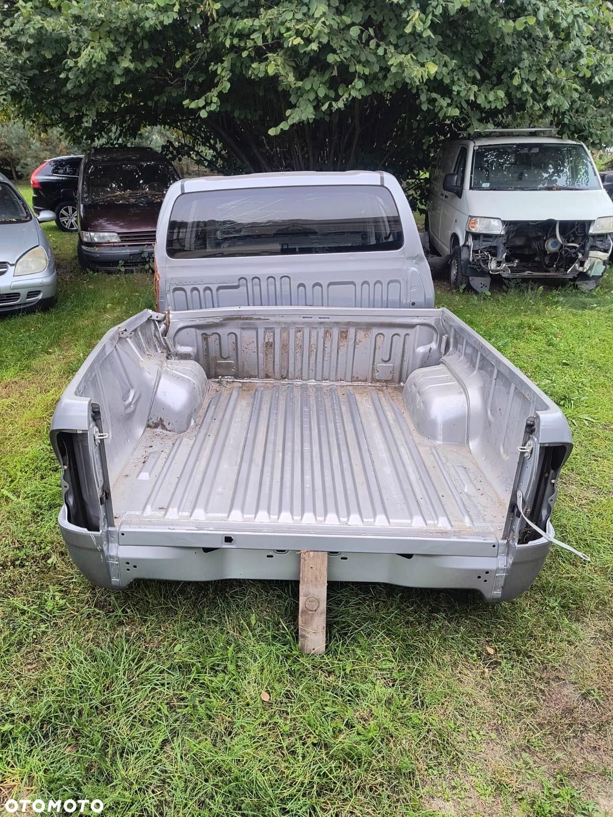Toyota Hilux 8 2022r paka zabudowa. - 1