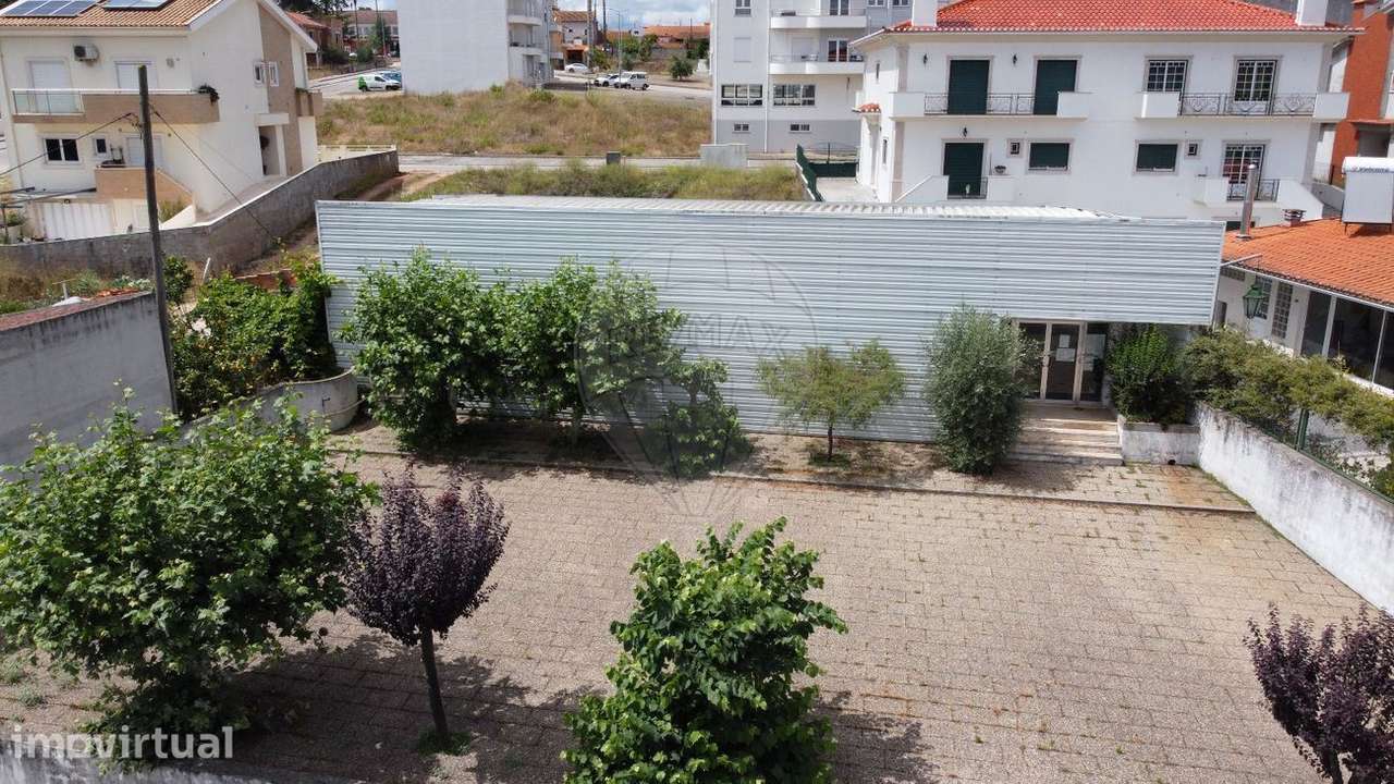 EDIFÍCIO DESTINADO A COMÉRCIO SERVIÇOS E/OU ARMAZÉM - Grande imagem: 3/7