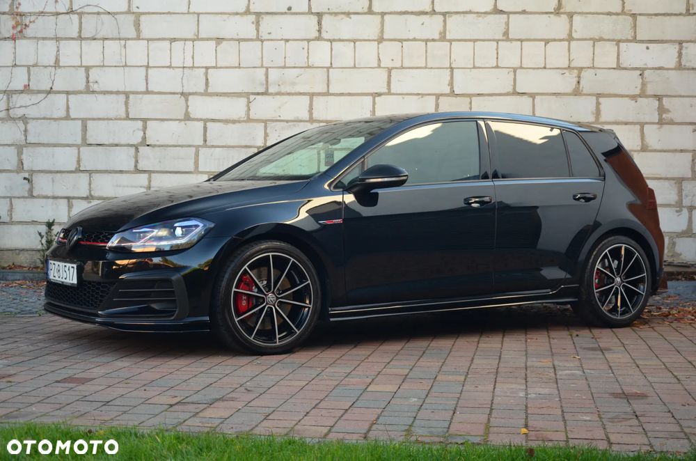 Volkswagen Golf GTI TCR 2.0 TSI OPF DSG - 23