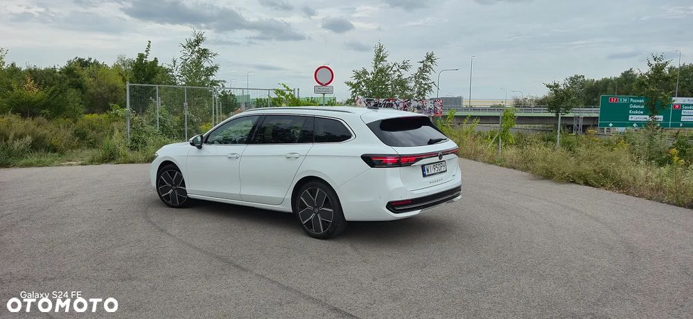 Volkswagen Passat - 3