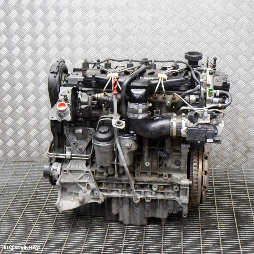 Motor D5244T5 VOLVO 2.4L 163 CV - 4