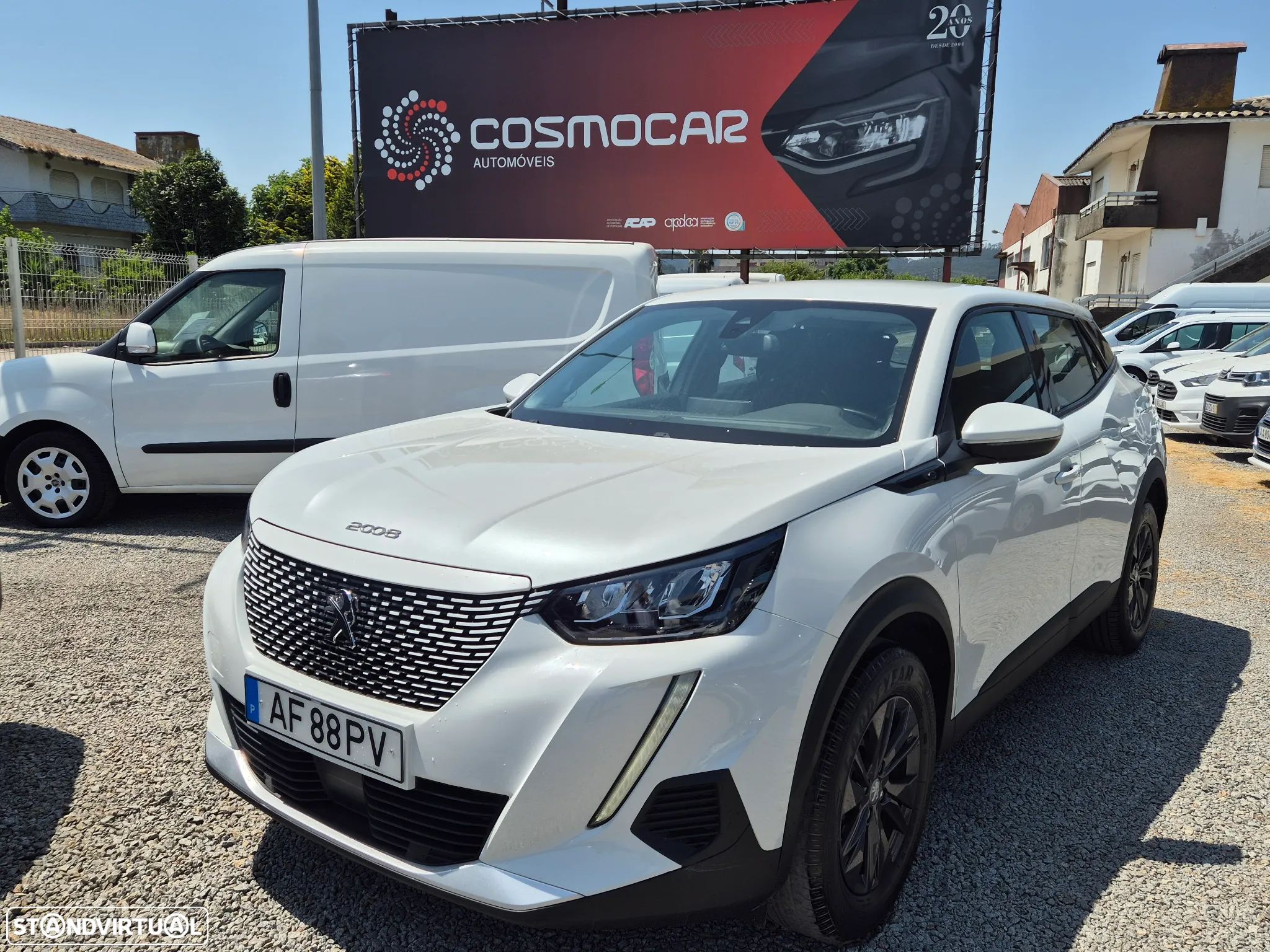 Peugeot e-2008 50 kWh Active Pack - 1