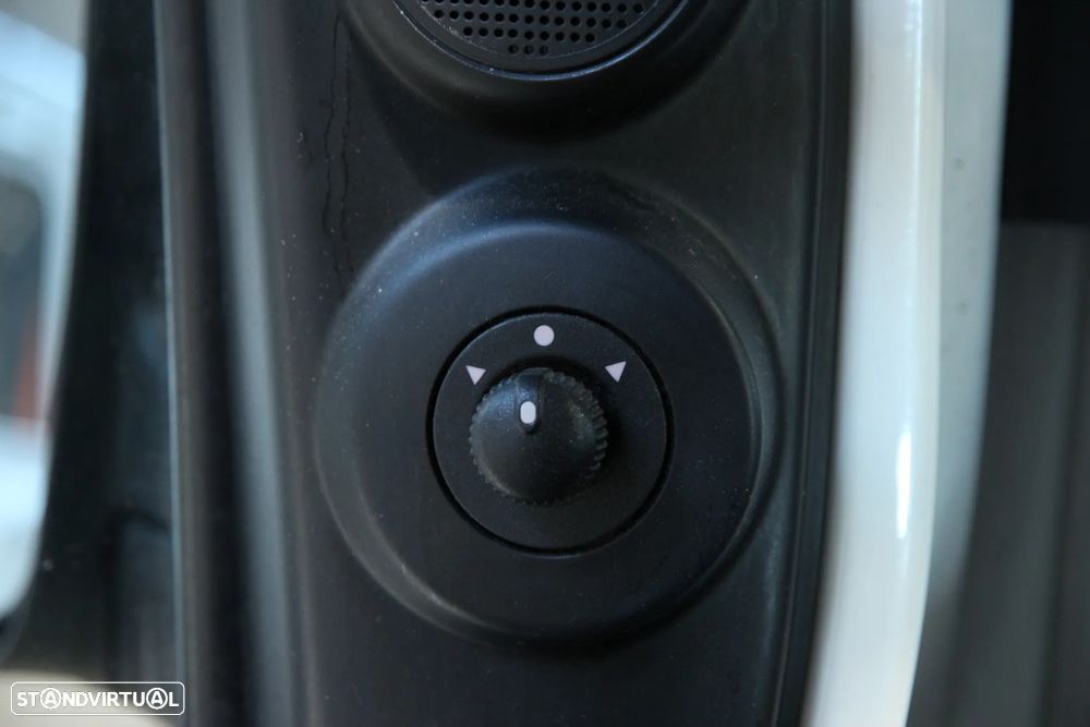 Fiat Fiorino 1.3 MJet Professional - 11