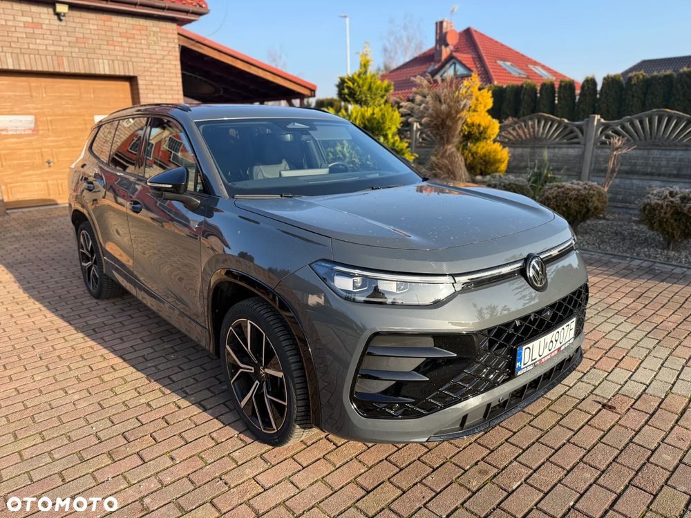 Volkswagen Tayron 2.0 TDI SCR 4MotION DSG R-Line - 2