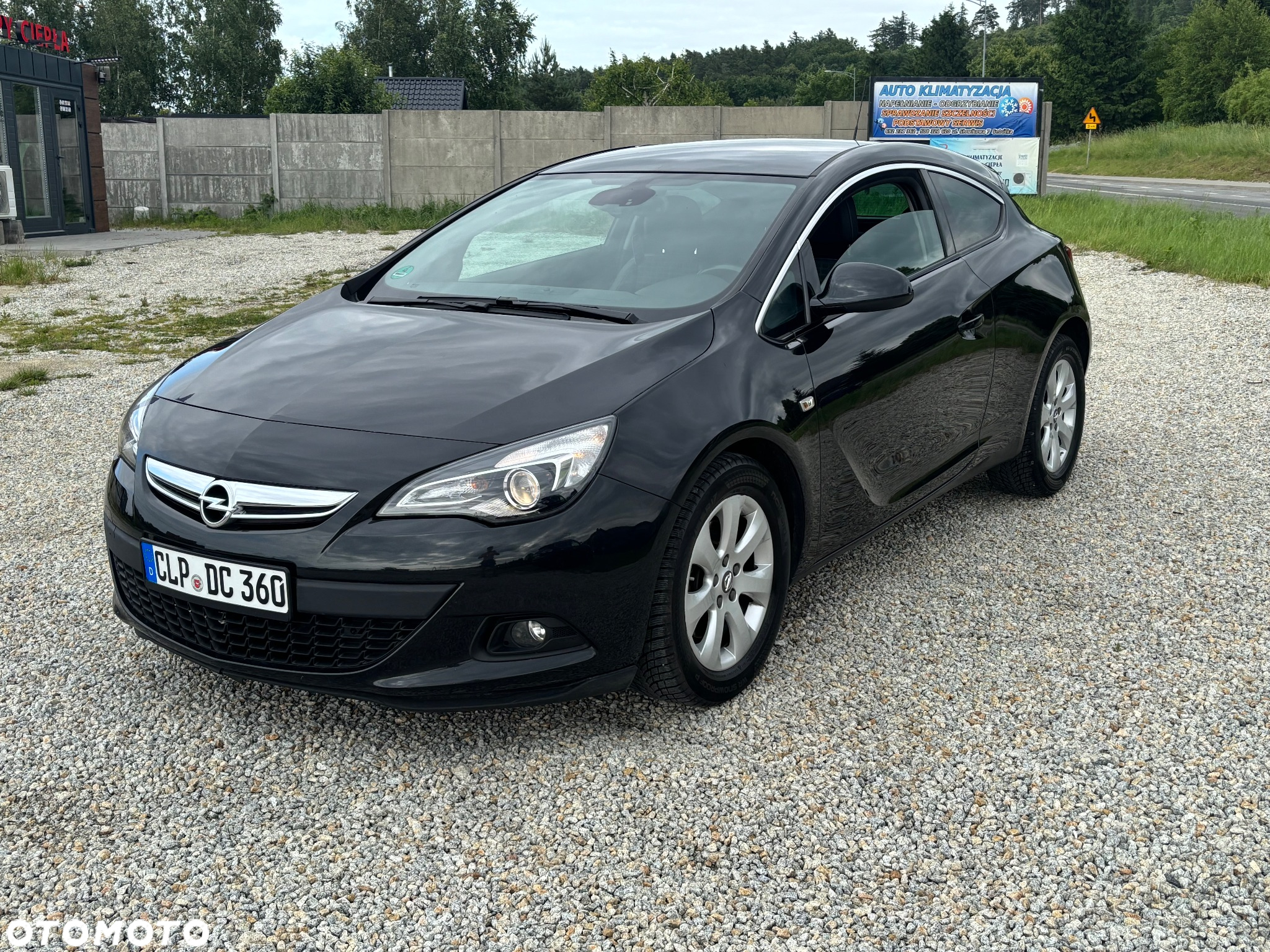 Opel Astra GTC 1.4 Turbo - 2