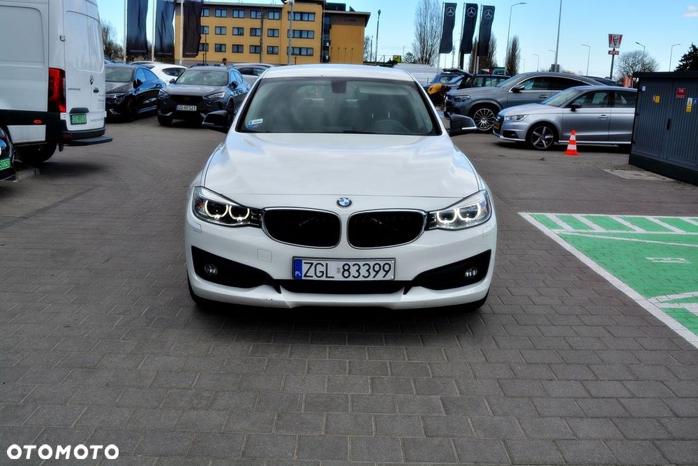 BMW 3GT 318d Modern Line - 10