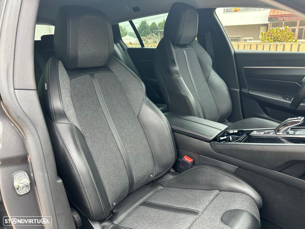 Peugeot 508 SW 1.6 Hybrid Allure Pack e-EAT8 - 23